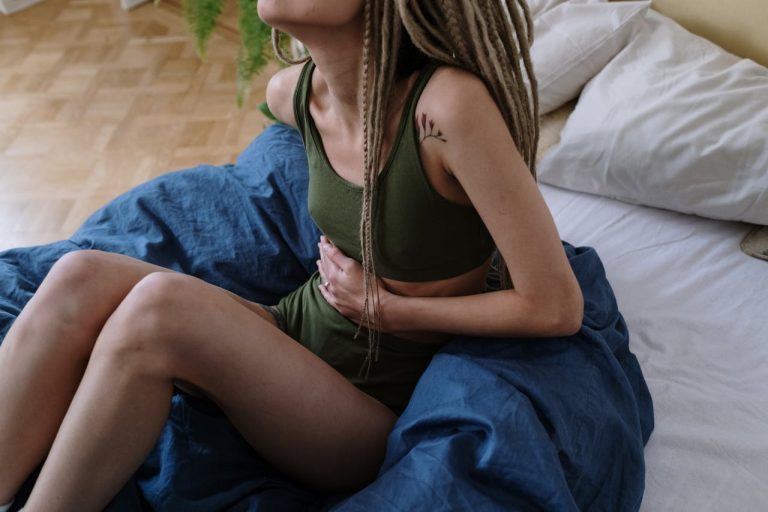 Le stress provoque des douleurs à la vésicule biliaire
